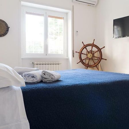 Ostia Holiday Sestante Екстериор снимка